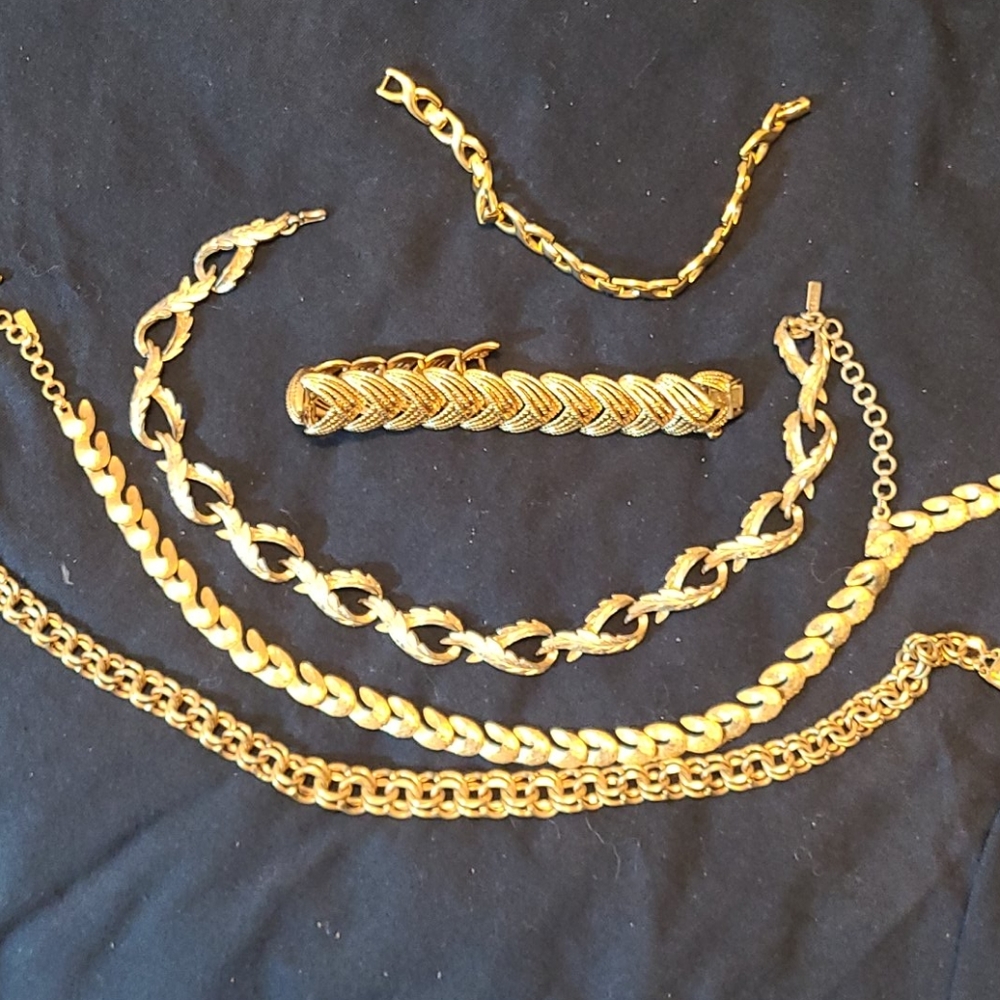 Vintage signed Monet jewelry